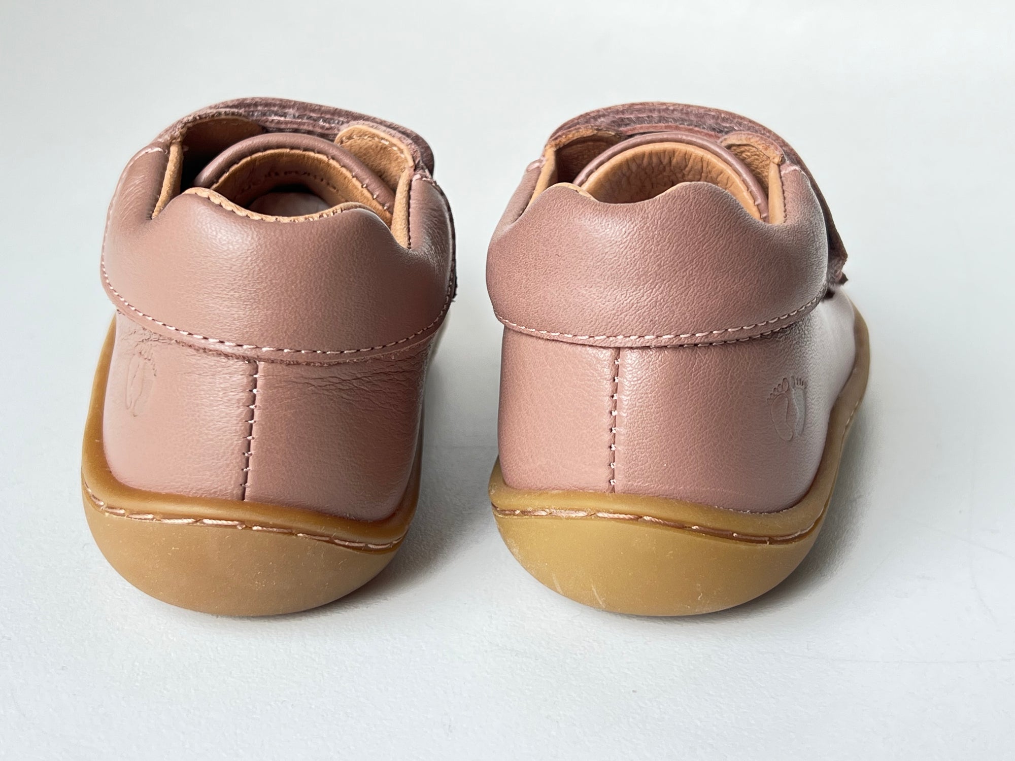 Telyoh Barefoot Y01161 Klett Halbschuh Dusty Nude Nappa - keks.