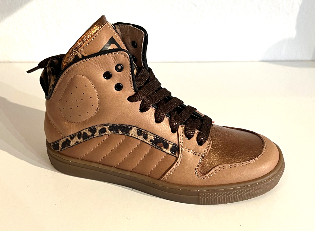 Cole Bounce Restore  italienische Manufaktur Marche hightop Sneaker aus Naturleder mit Leo Print und Metallic Details und seitlichem Reißverschluss 