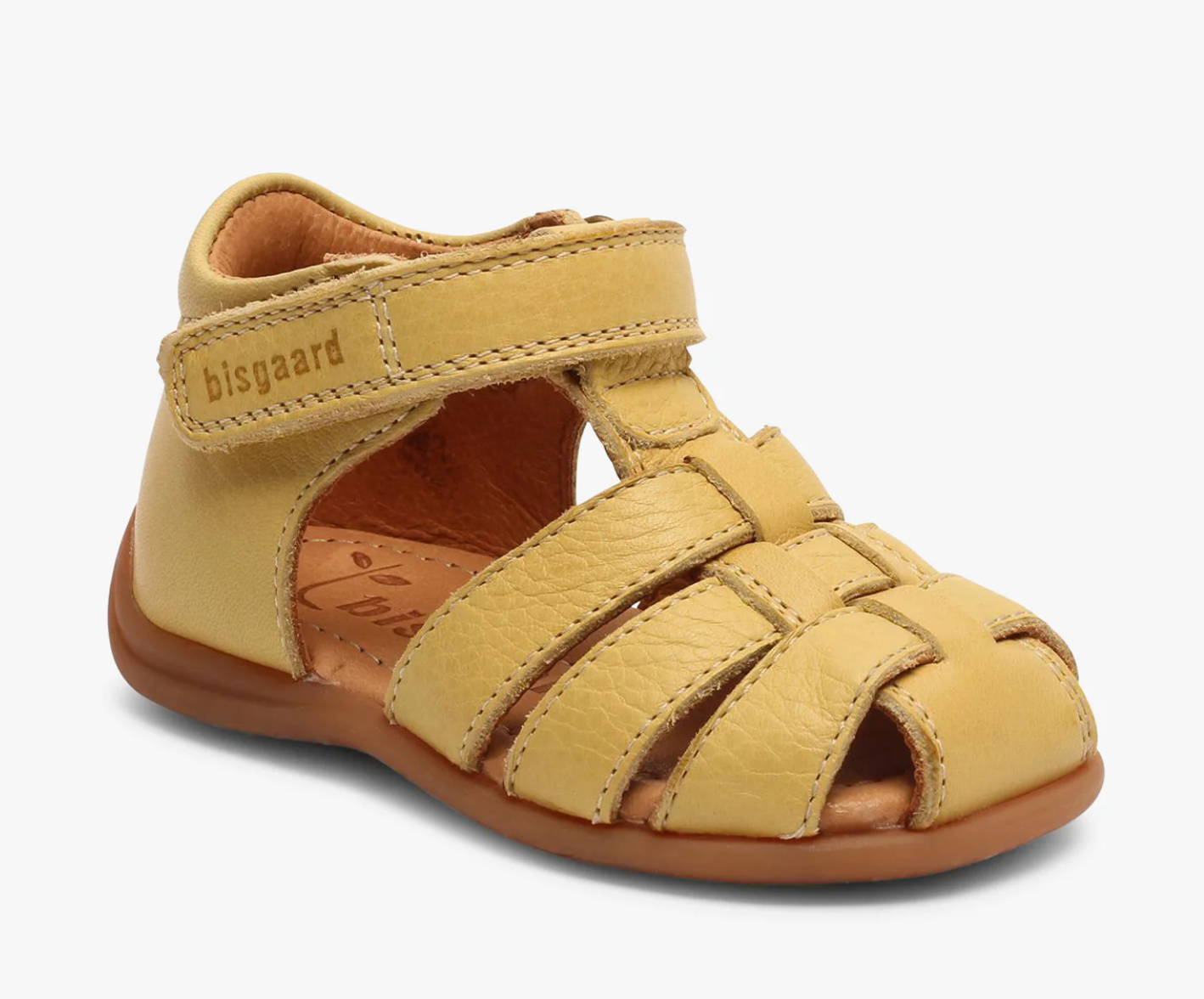 süße kleine Flechtsandalen Bäckersandalen lemon gelb mit Klettverschluss und super weicher Lauflern Sohle, Barfußsandalen, Foto von schräg vorne