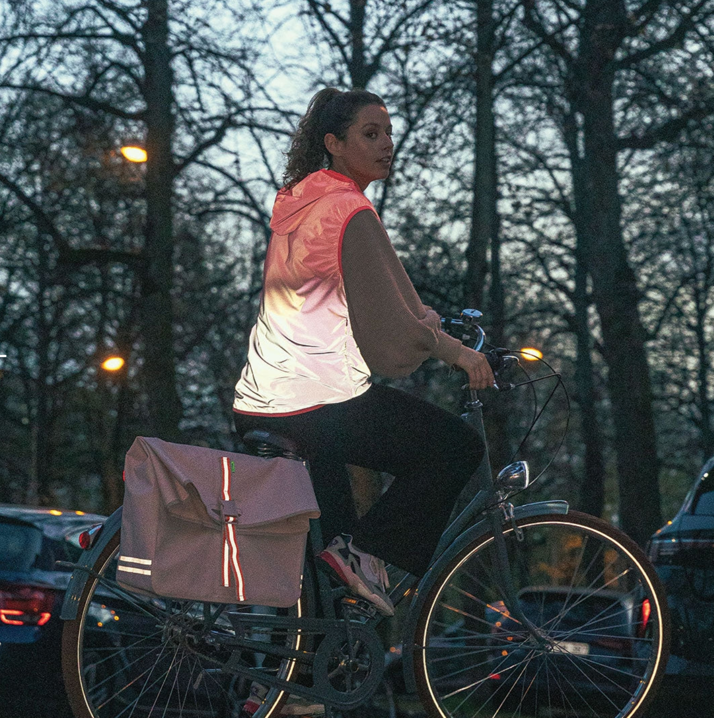 Go Fluo Lori  Reflektorweste mit Reißverschluss und Kapuze