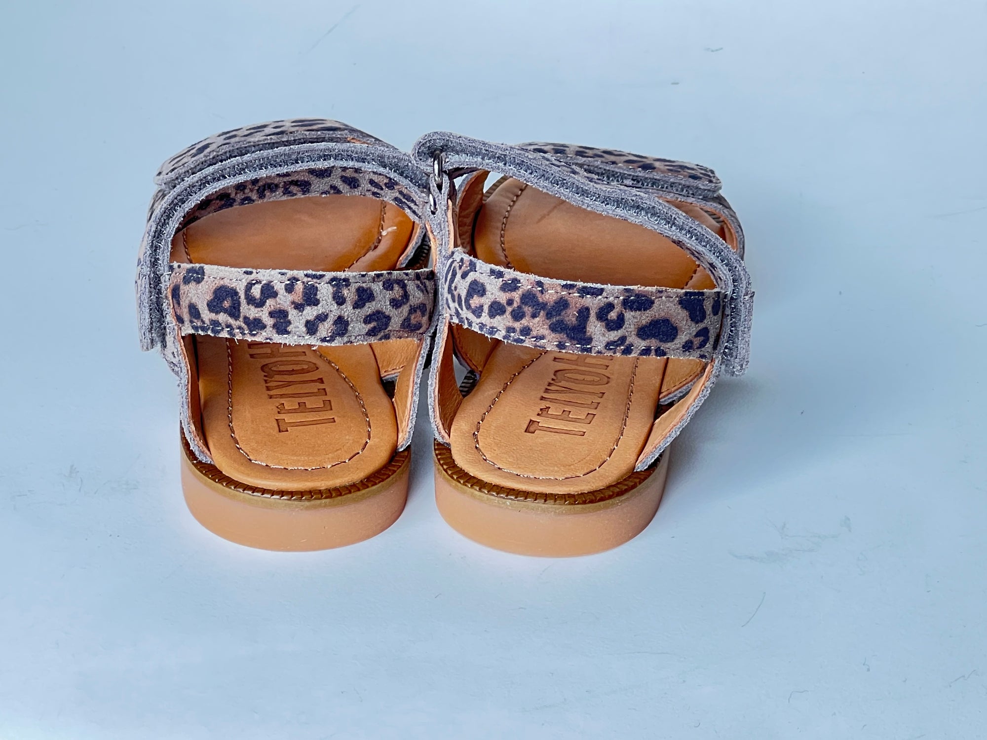 Telyoh Y01040 Sommersandale mit Klettverschluss Sand Leo - keks.