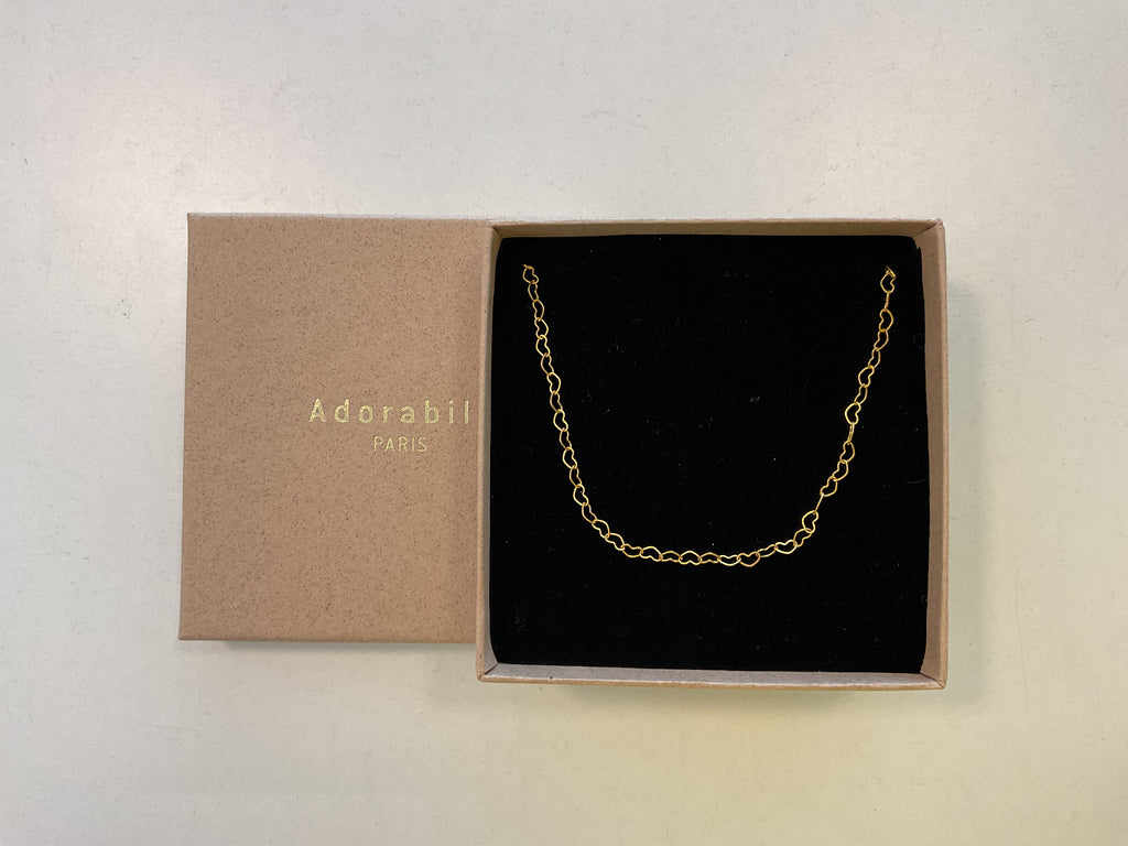  Niedliche Herzchen Adorabili Paris Halskette in Gold Feingliedrig mit Herzgliedern, im Schmuckkästchen