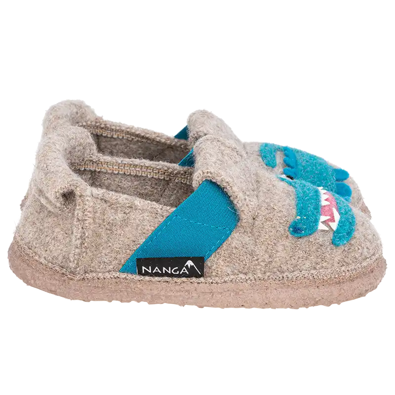 Weiche Nanga Krokodil Hausschuhe aus Wolle. Kinderhausschuhe mit Gummiband, Ansicht von der Seite