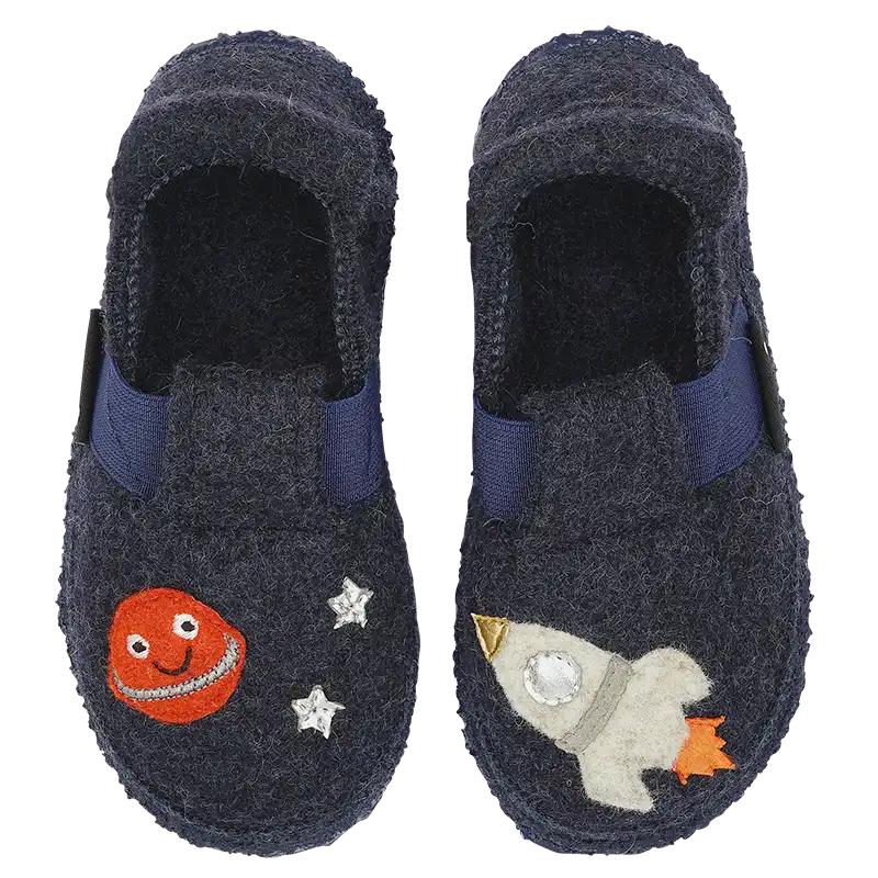 Weiche Nanga Hausschuhe mit Rocket Boy Raketenmotiv aus Wolle. Kinderhausschuhe mit Gummiband, Ansicht von oben