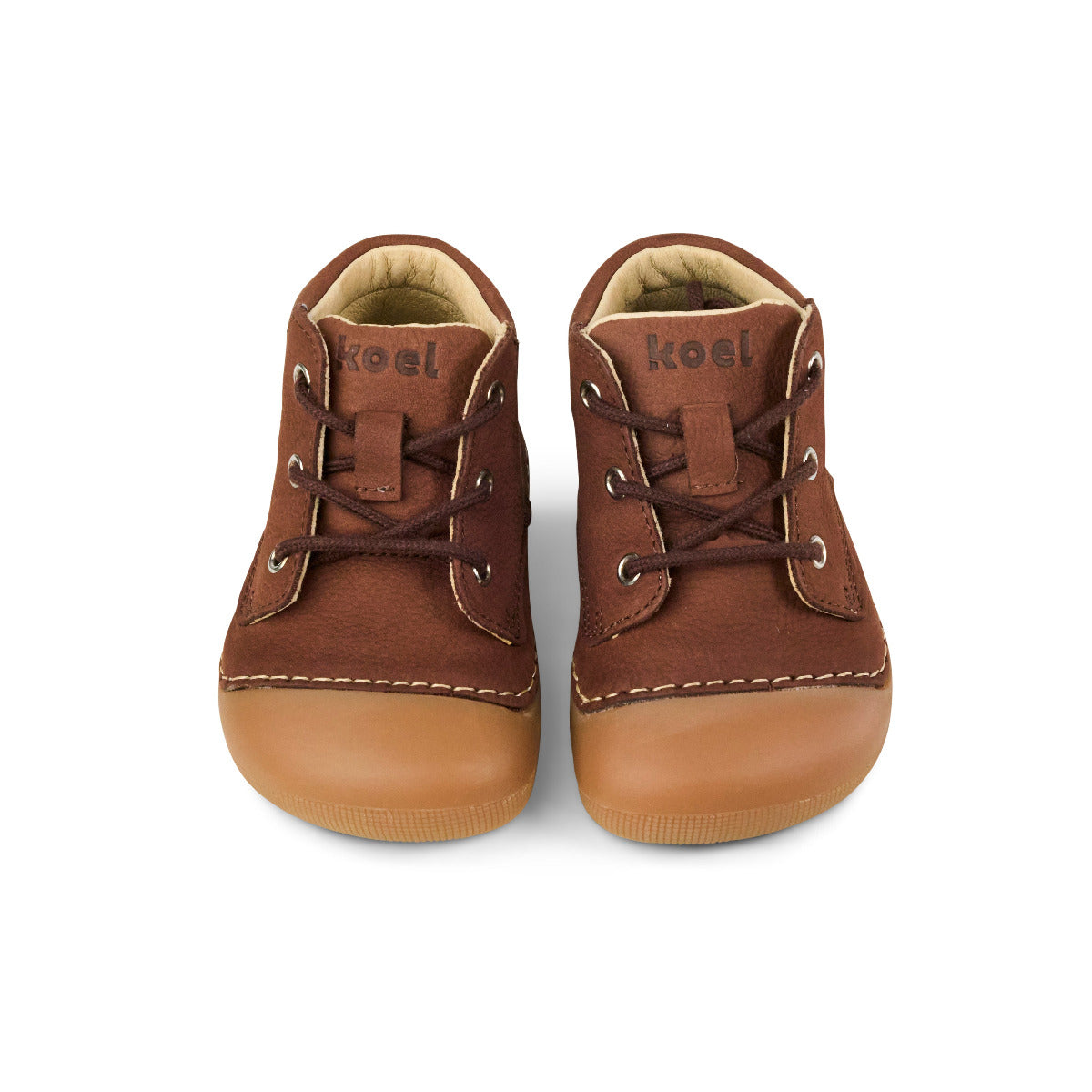 Braune Barfußschuhe für Laufanfänger von Koel Barefoot mit hochgezogener rahmengenähter Gummisohle und Schnürsenkeln, Modell Avery, Ansicht von oben