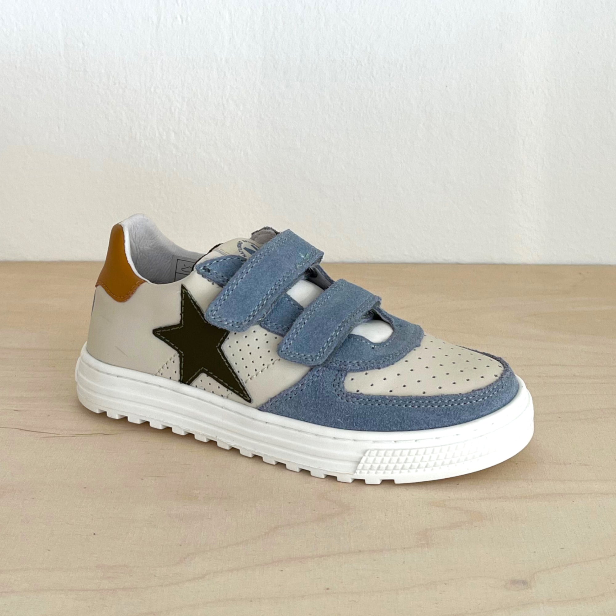 Naturino Hess Milk Klett Sneaker für Kids - keks.