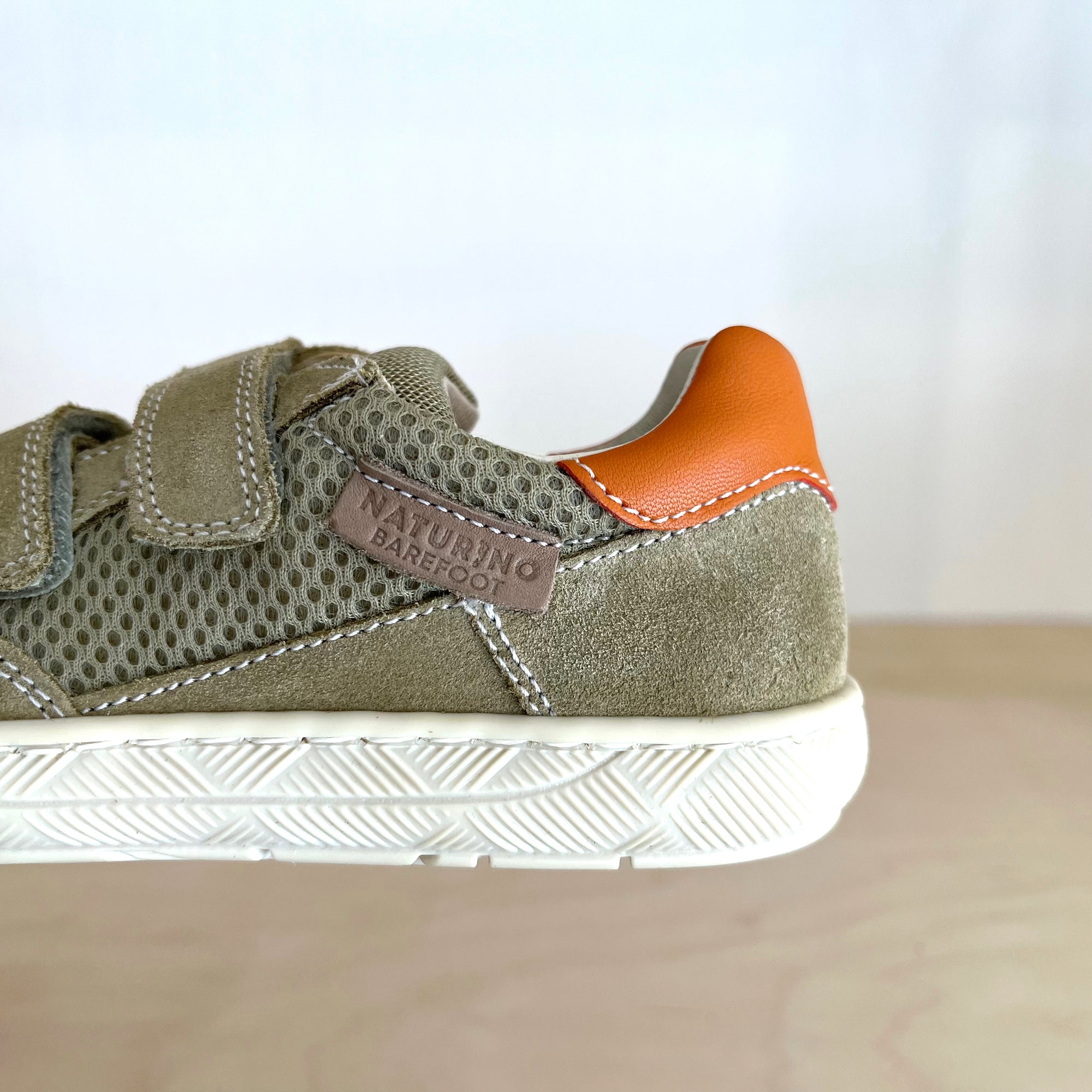 Naturino Lilox Barfußschuh mit Klettverschluss Stone-Orange - keks.