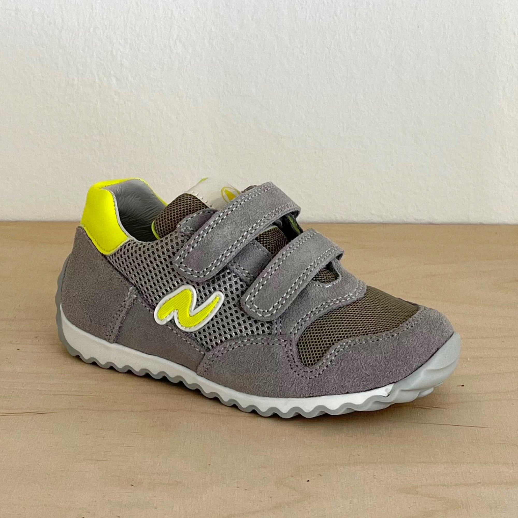 Naturino Sammy Grau-Neongelb Klett Sneaker für Kids - keks.
