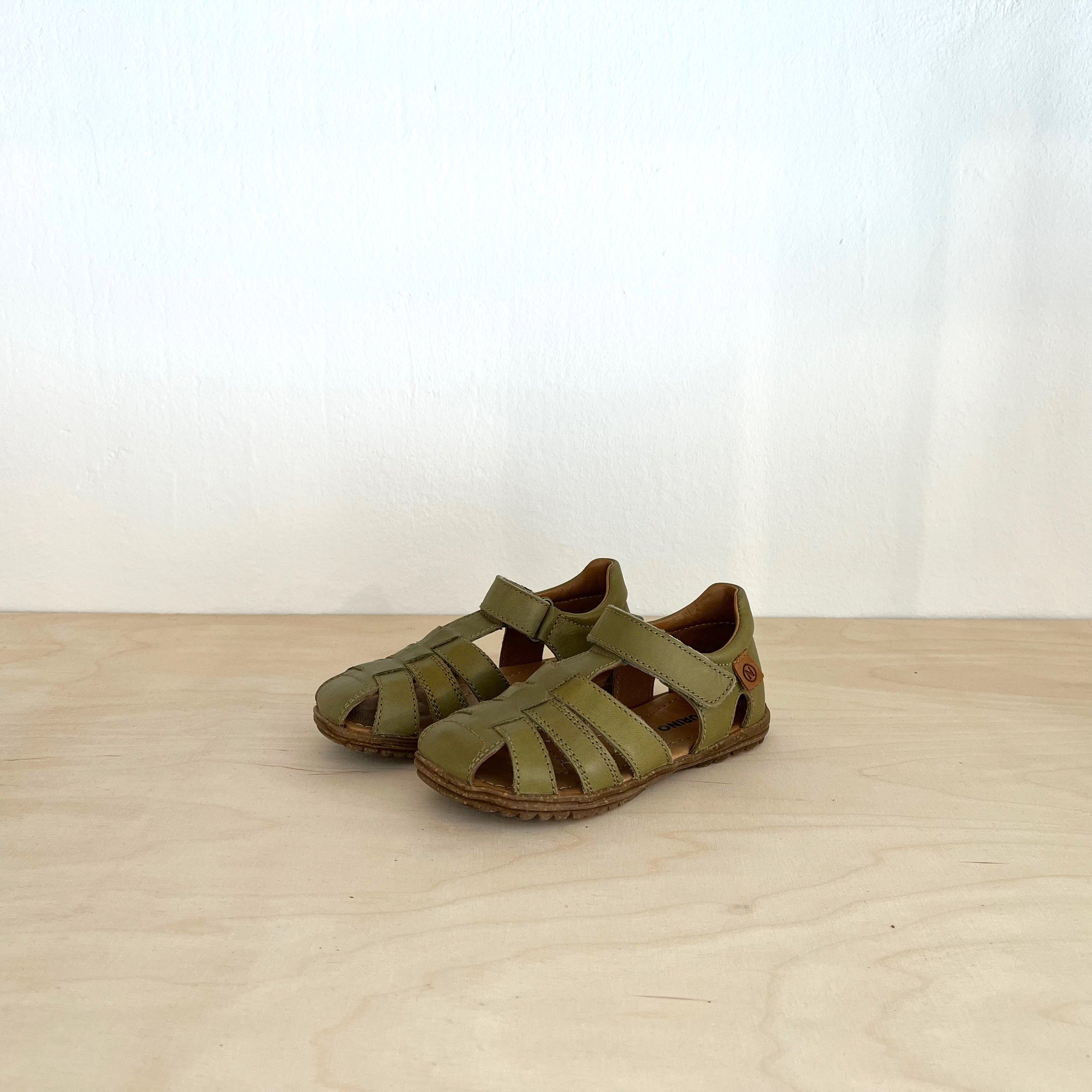 Naturino SEE Stone Klett Sandale Grün - keks.