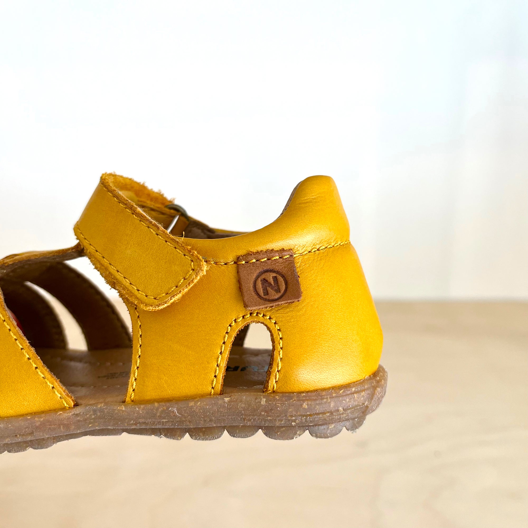 Naturino SEE Zucca Klett Sandale Gelb - keks.