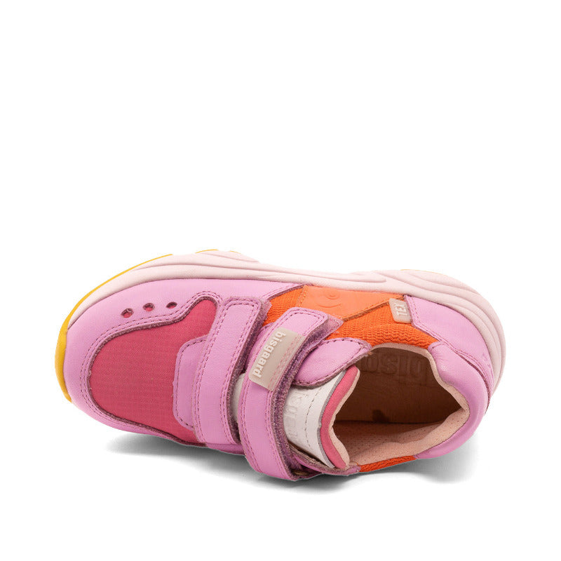 Bisgaard waterproof sneaker with Velcro closure in bubble gum pink, featuring a stylish and comfortable design.