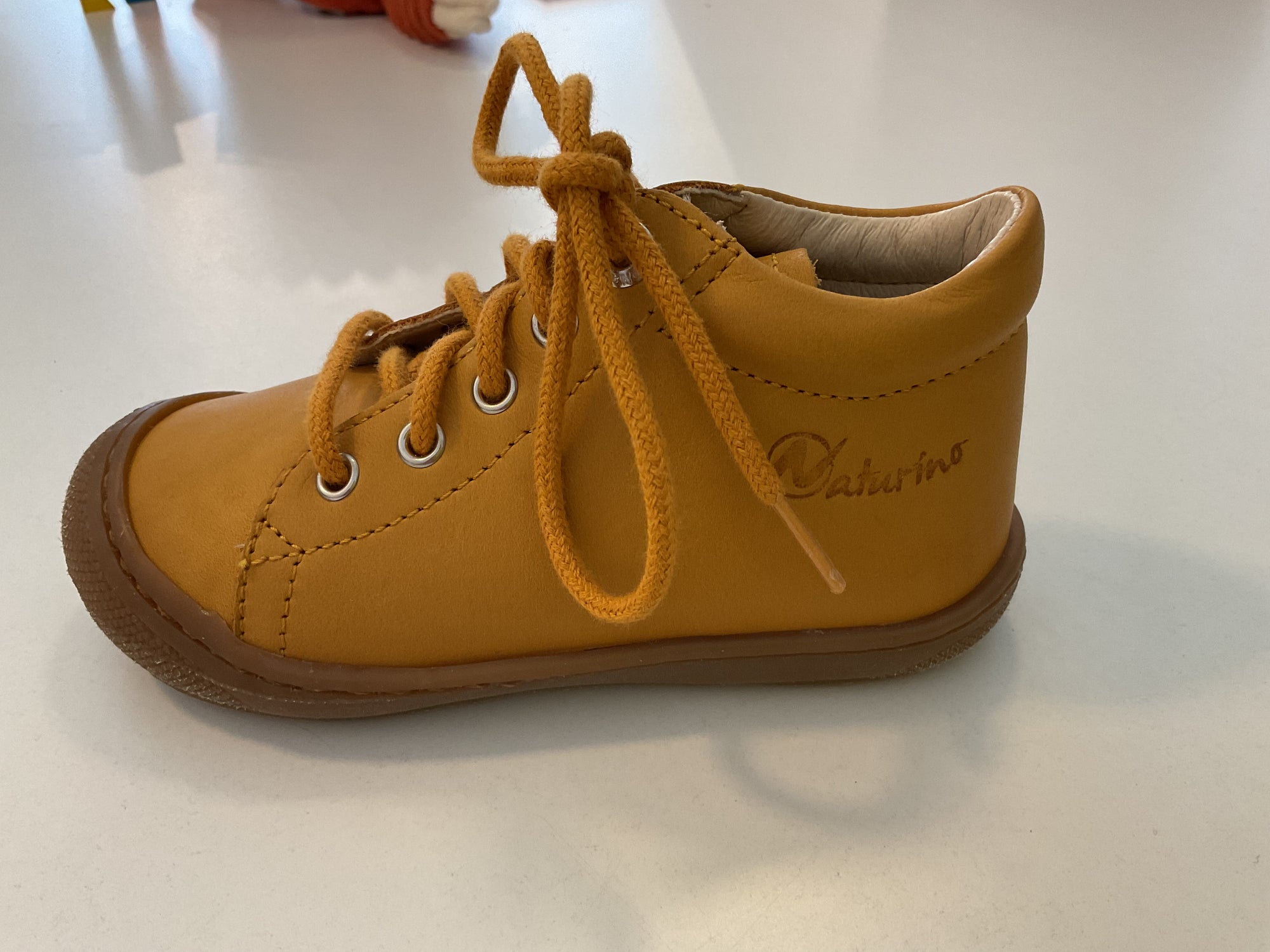 Naturino Cocoon Schnür Lauflernschuh ZUCCA (Gelb)