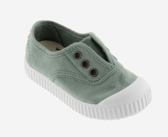 Victoria Vegane Baumwoll Halbschuhe in Jade mit Gummiband - keks.