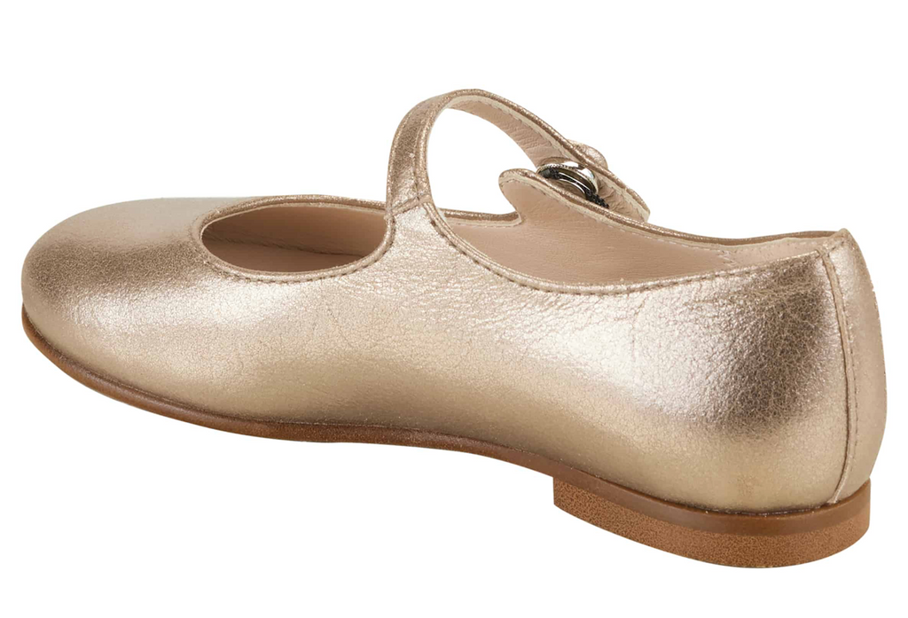 Goldene Mary Jane Ballerina Schuhe mit Druckknopf Verschluss Valeria Magic Taupe. Ansicht von schräg hinten 