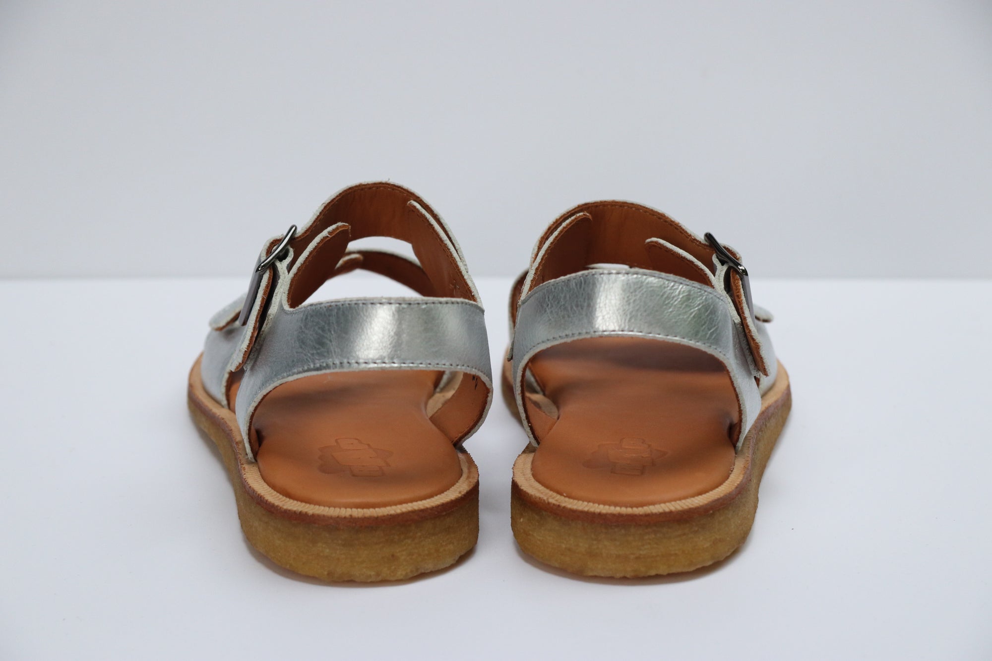 RAP Retrosandale aus Naturleder SILVER - keks.