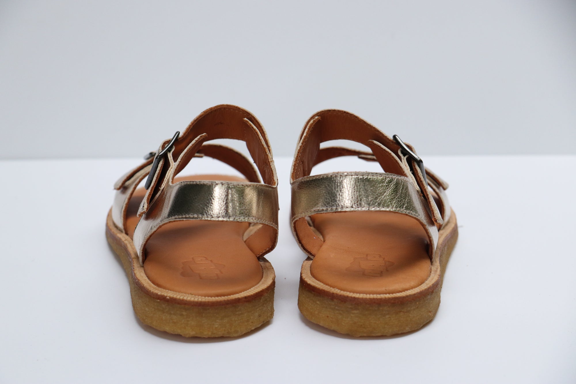 RAP Retrosandale aus Naturleder GOLD - keks.