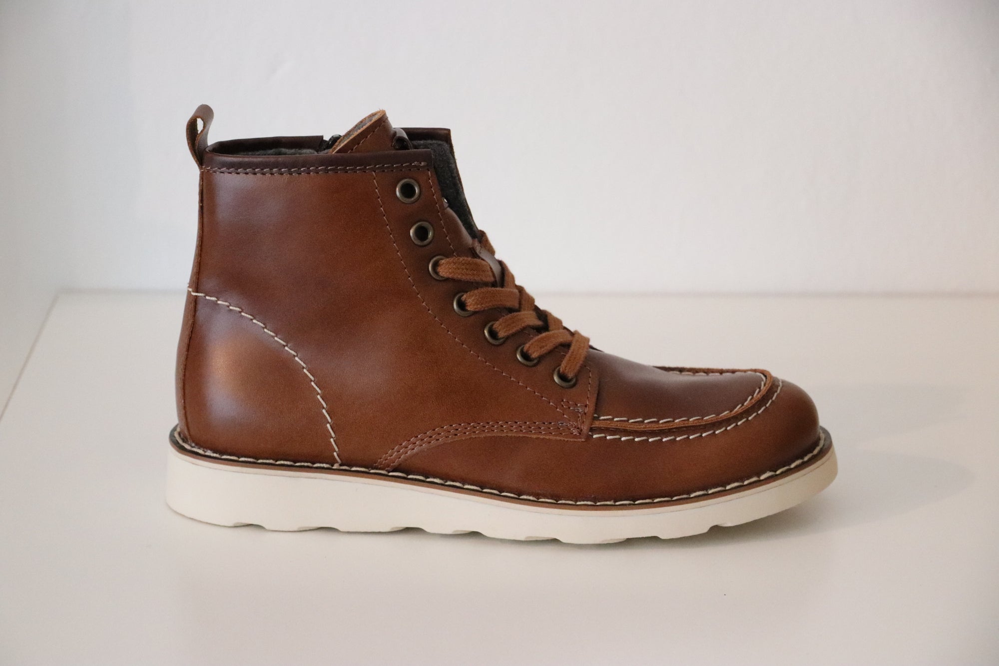 Cole Bounce Schnürstiefelette Cognac mit leichtem Fleece - keks.