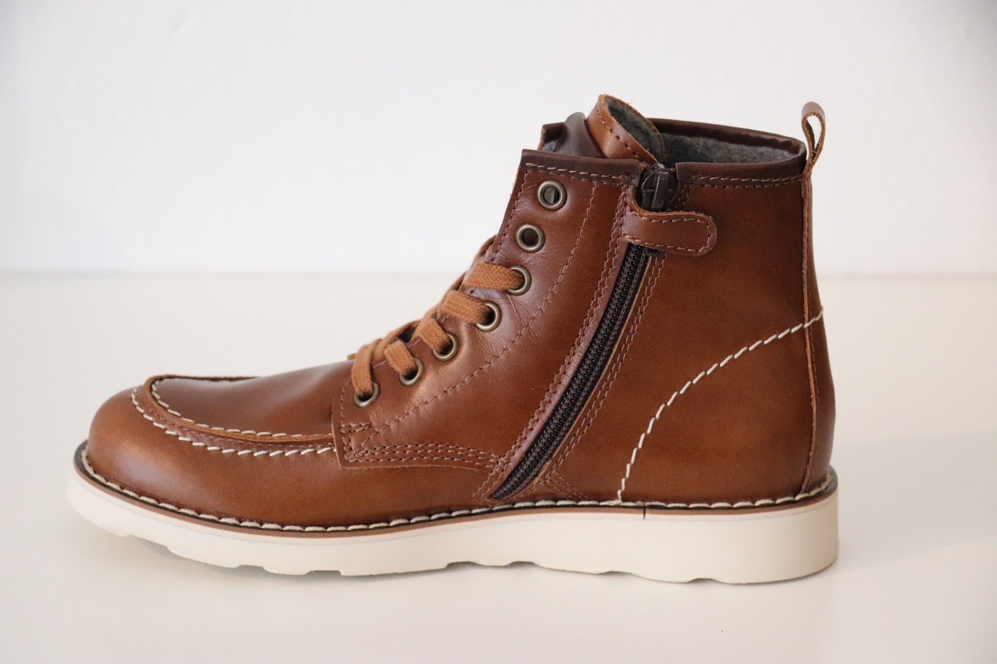 Cole Bounce Schnürstiefelette Cognac mit leichtem Fleece - keks.