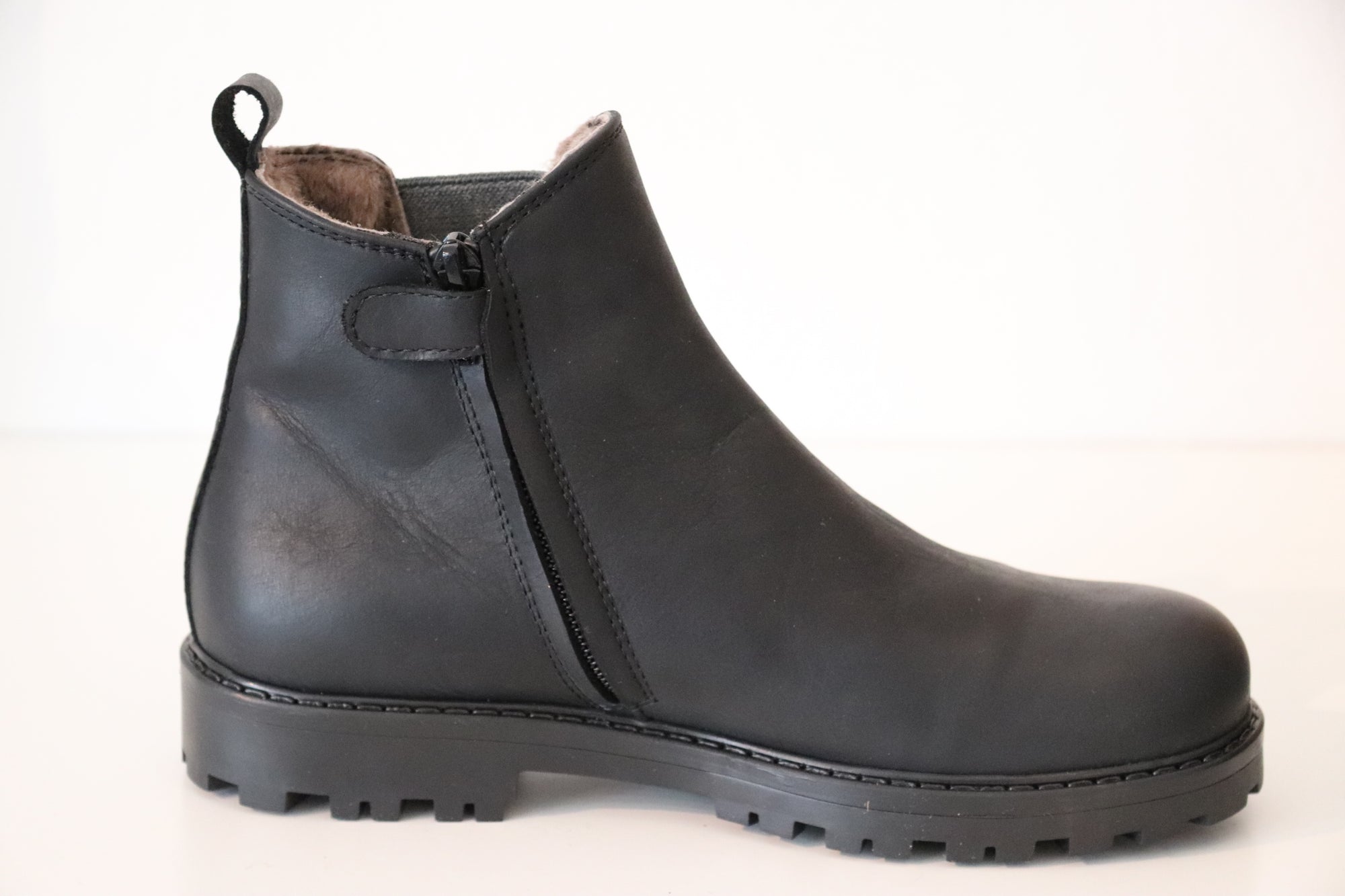 Cole Bounce Chelsea Boot Schwarz mit Lammfell - keks.