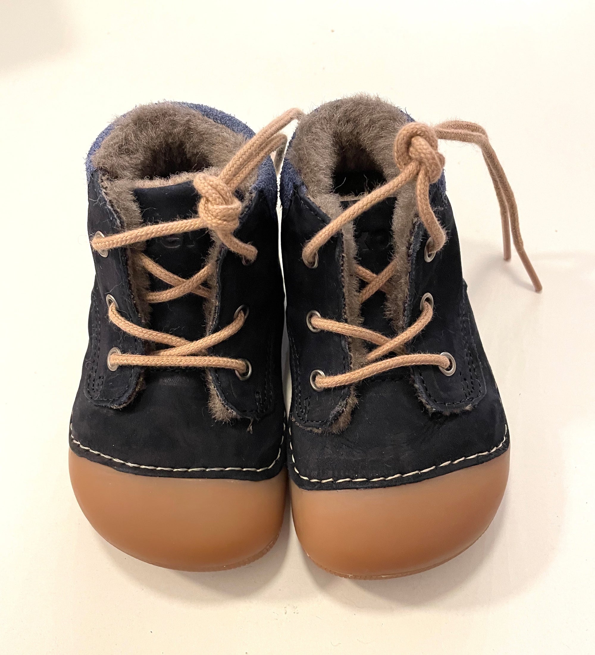 Koel Barfußschuhe Dunkelblau AVA mit Lammfell gefüttert, Bio Nubuk,  Ansicht von vorne