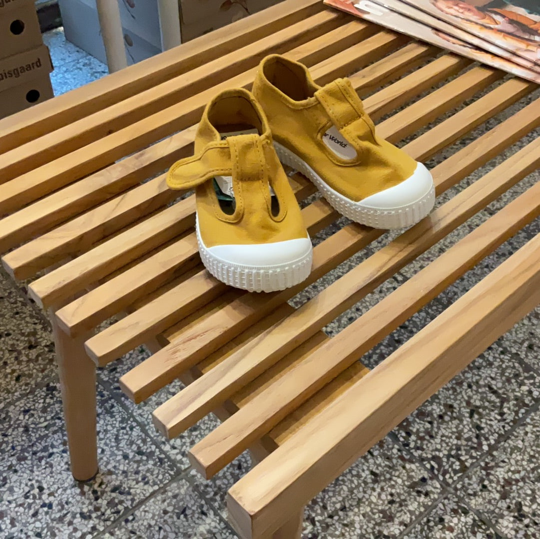 Victoria Vegane Baumwoll-Sandale Curry mit Klettverschluss