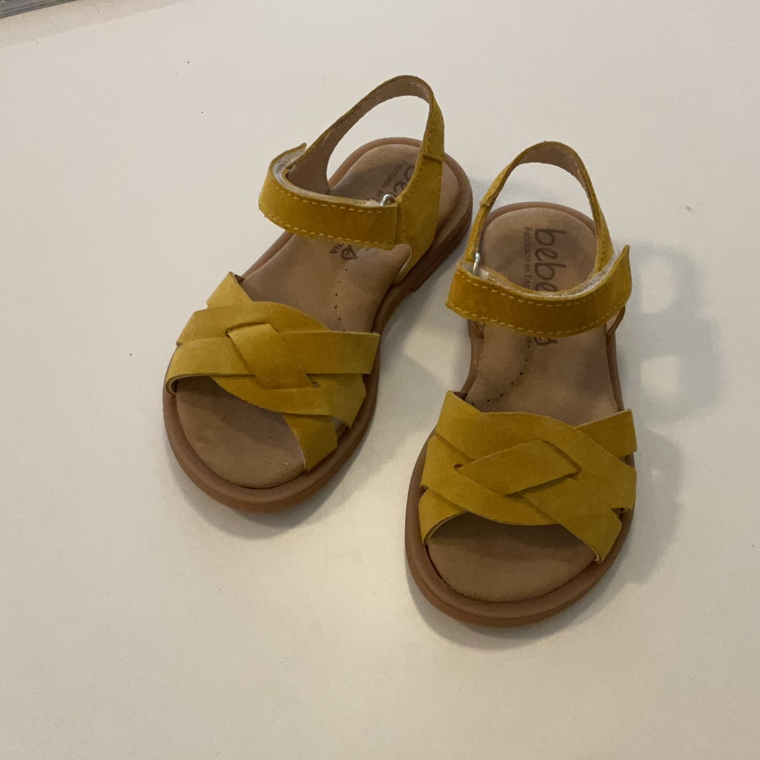 Beberlis Sandale London Mustard mit Klettverschluss
